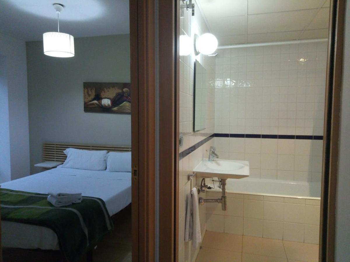 Apartamentos Zaragoza Coso Eksteriør bilde