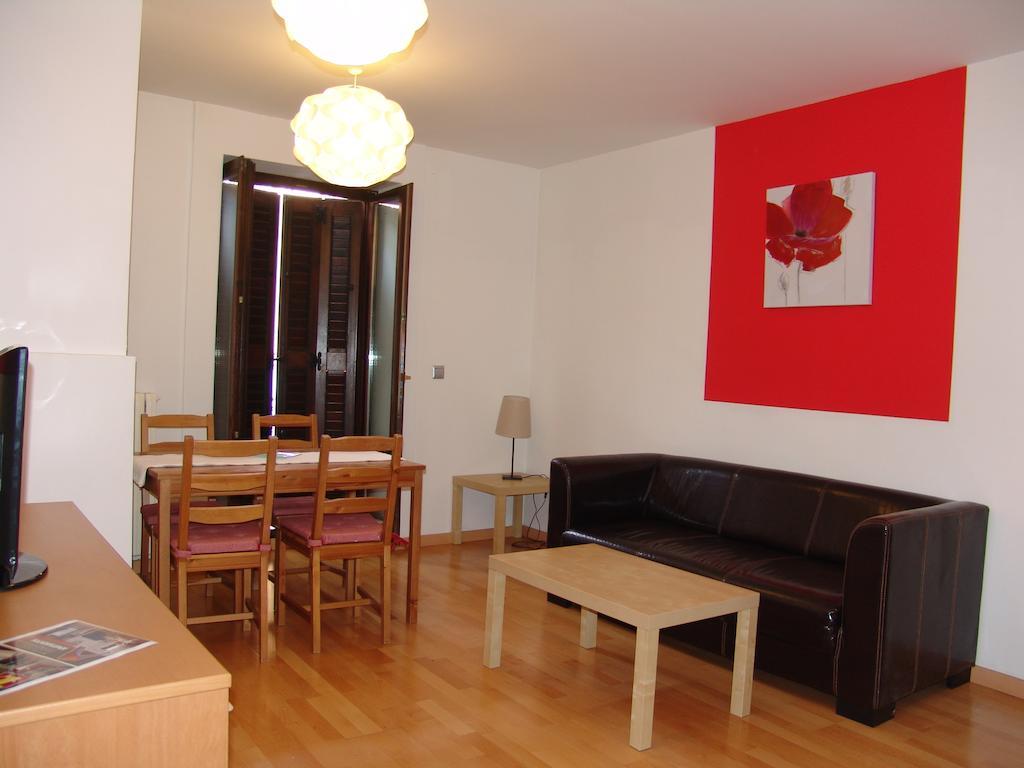 Apartamentos Zaragoza Coso Rom bilde